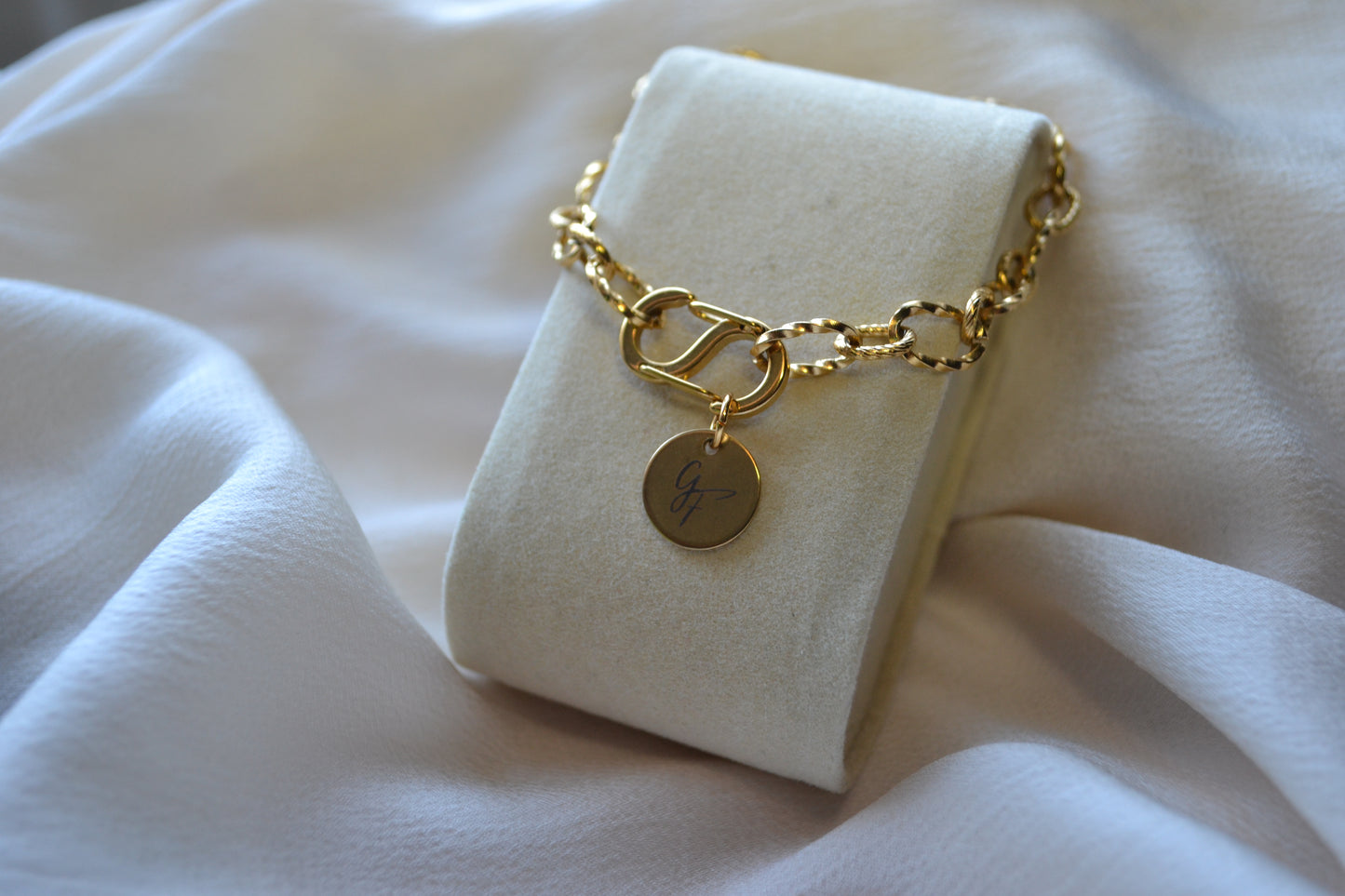 Bracelet "Majesté Dorée"