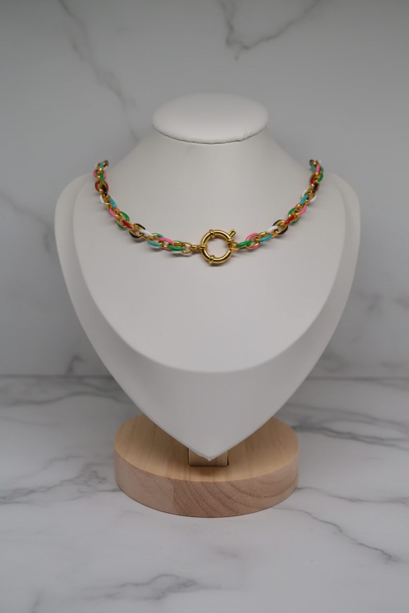 Collier chaîne colorée fermoir doré - Buste