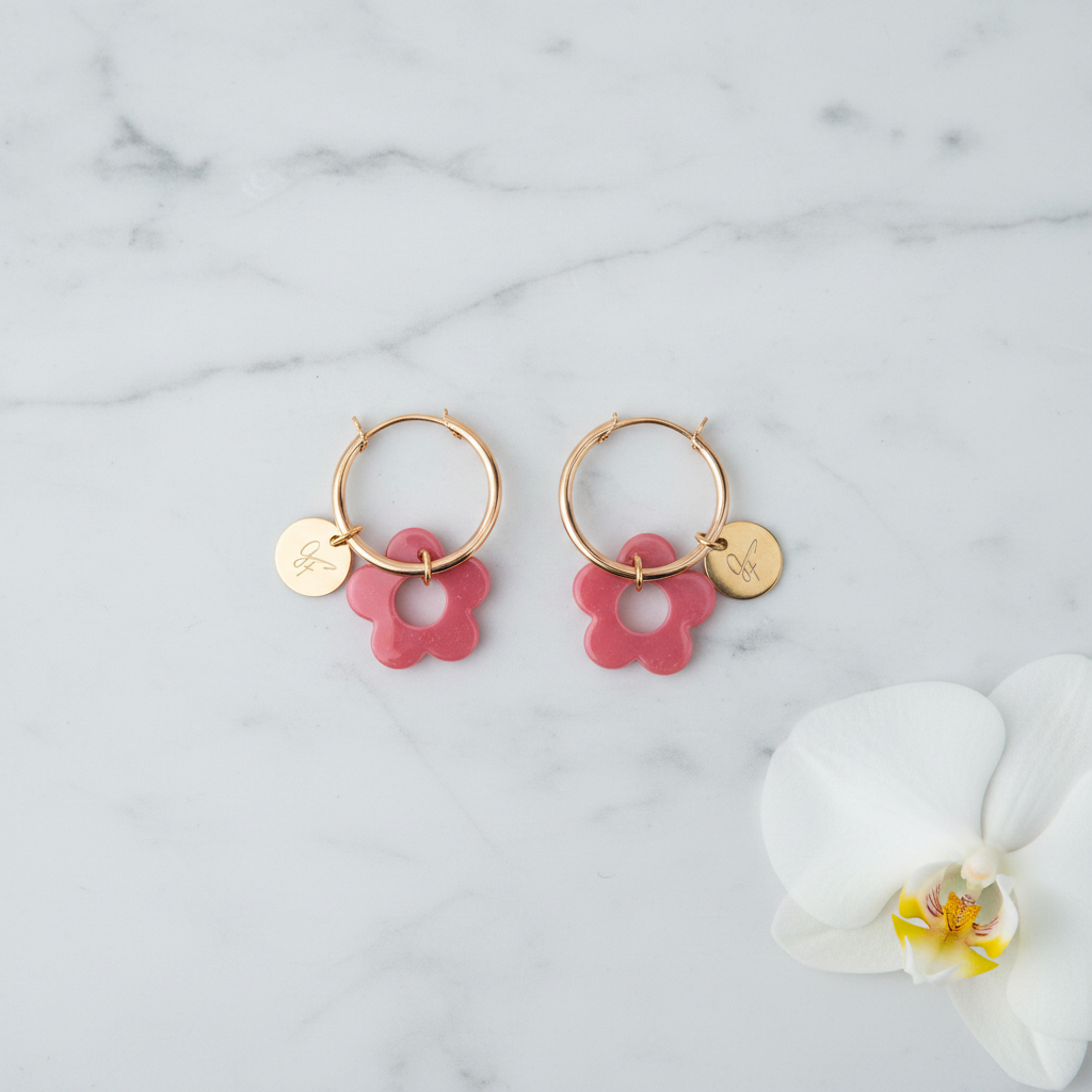 Boucles fleur flat lay breloque GF
